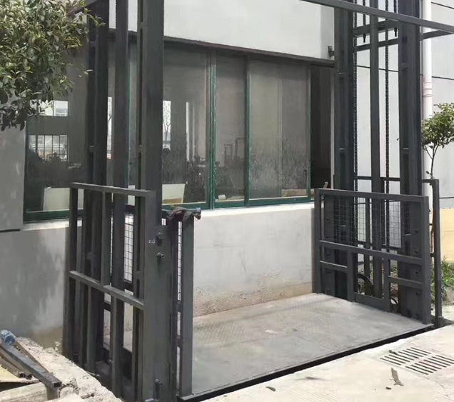 金门导轨式施工升降机助力民生工程提速增效